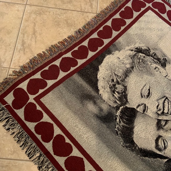VTG I Love Lucy Lucille Ball Lucy Ricky Graphic Tapestry Woven Afghan 50" x 60" - Picture 7 of 16